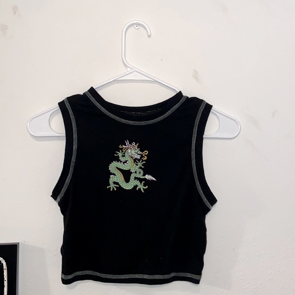 Dragon print crop top from shein!